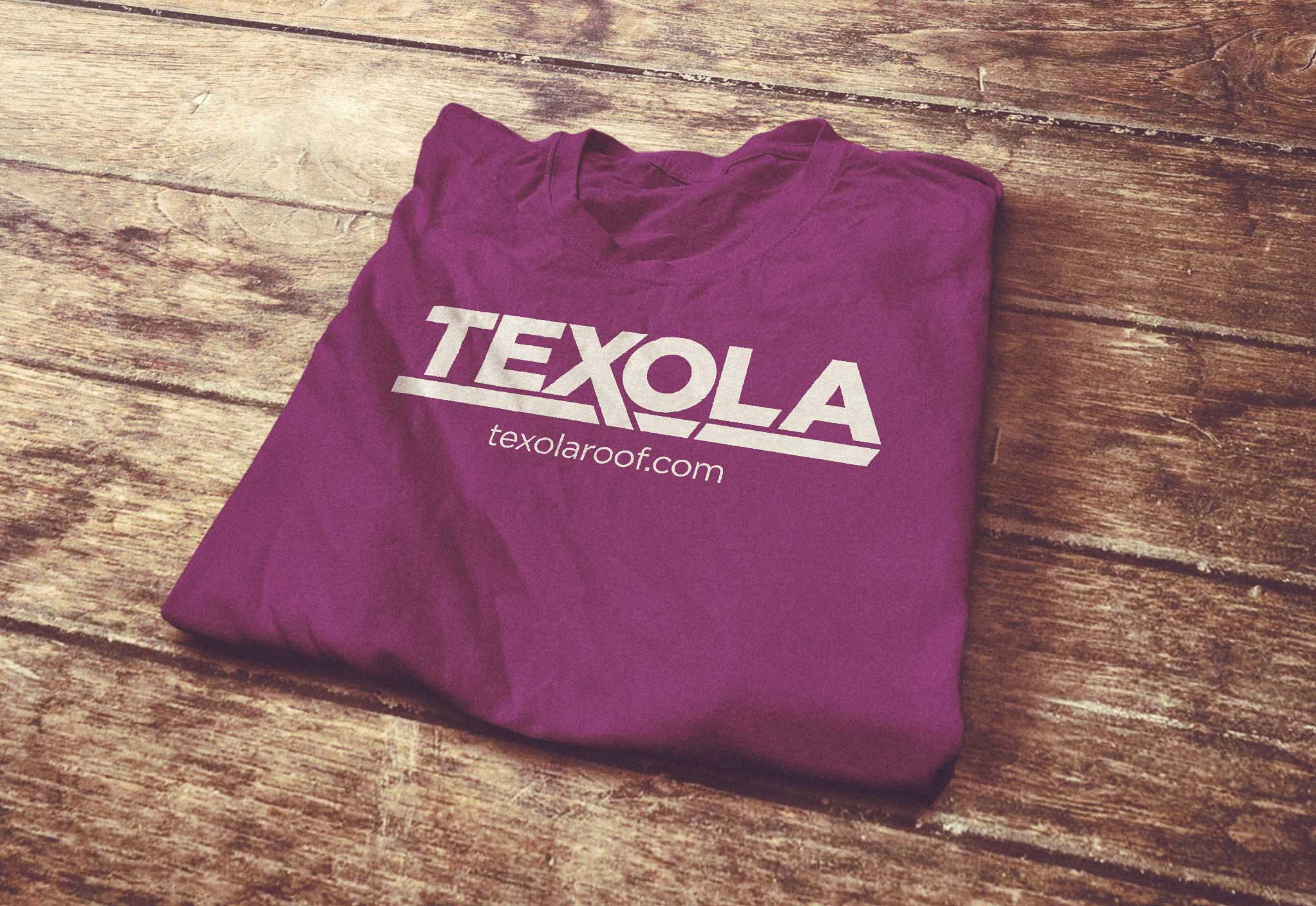 TEXOLA Logo on shirt